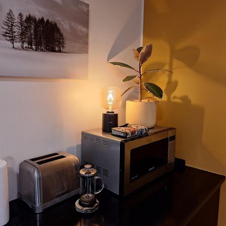 Central Reykjavik - Garden Cottage Екстериор снимка